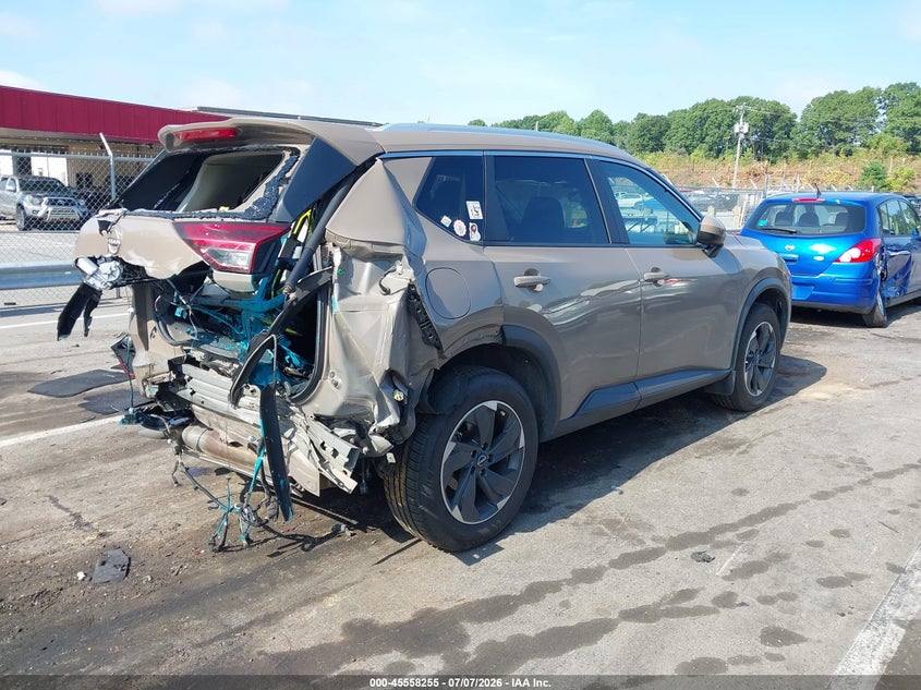 2024 Nissan Rogue VIN JN8BT3BB8RW440398 IAAI salvage auction — REAR END, Salvage (North Carolina), sold $25 on 2026-08-01 (photo 4)