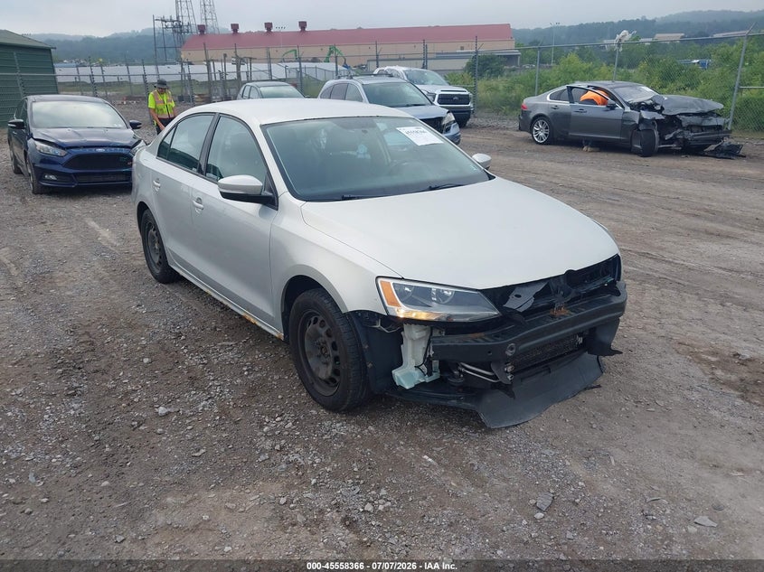 2011 Volkswagen Jetta VIN 3VWDZ7AJ8BM381309 IAAI salvage auction — FRONT END, Salvage (Pennsylvania), sold $525 on 2026-07-31 (photo 1)