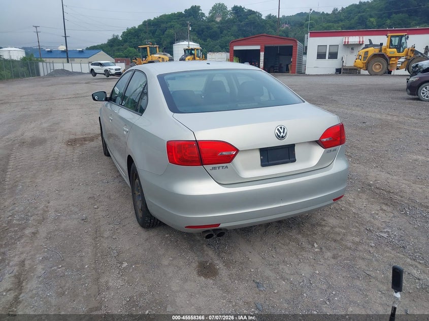 2011 Volkswagen Jetta VIN 3VWDZ7AJ8BM381309 IAAI salvage auction — FRONT END, Salvage (Pennsylvania), sold $550 on 2026-07-31 (photo 3)