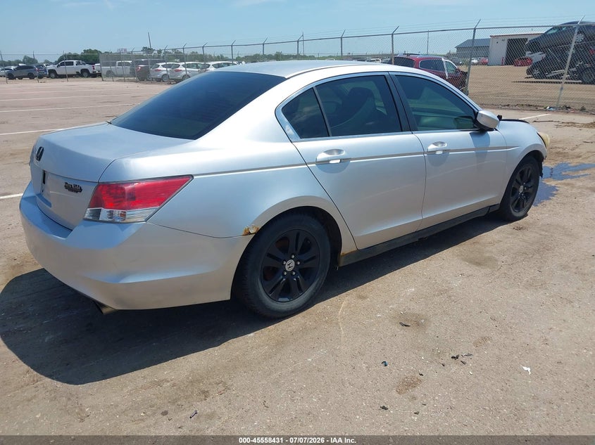 2008 Honda Accord VIN JHMCP26408C047102 IAAI salvage auction — MECHANICAL, Regular (South Dakota), sold $450 on 2026-07-28 (photo 4)