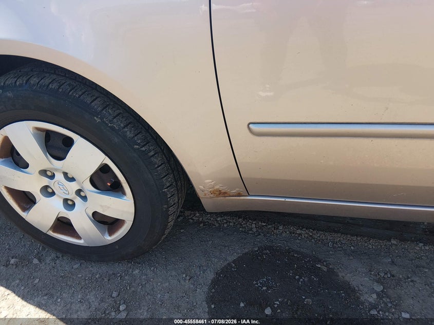 2007 Hyundai Sonata VIN 5NPET46C17H279428 IAAI salvage auction — NORMAL WEAR, Clear (New Jersey), sold $400 on 2026-07-16 (photo 6)