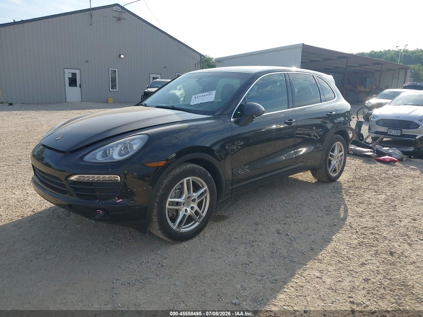 2014 Porsche Cayenne VIN WP1AA2A23ELA93811 IAAI salvage auction — FRONT & REAR, Salvage (Ohio), sold $2,650 on 2026-07-29 (photo 2)