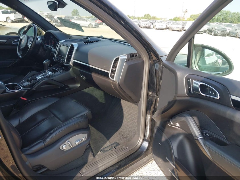 2014 Porsche Cayenne VIN WP1AA2A23ELA93811 IAAI salvage auction — FRONT & REAR, Salvage (Ohio), sold $2,650 on 2026-07-29 (photo 5)