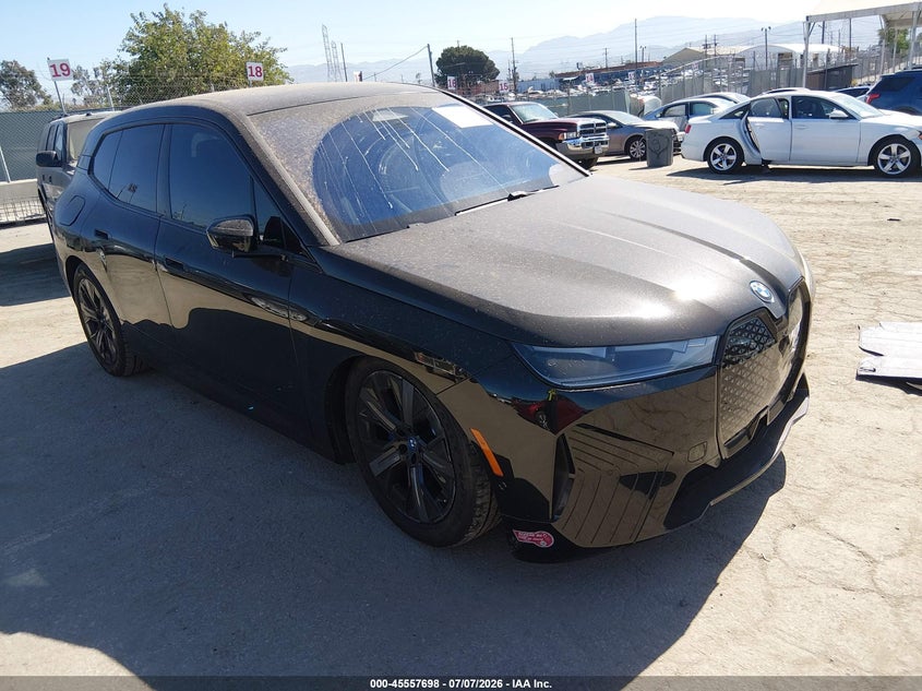2024 BMW Ix VIN WB523CF08RCP46549 — IAAI salvage auction photo