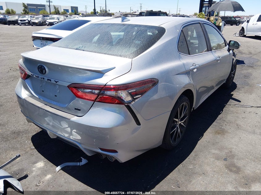 2021 Toyota Camry VIN 4T1T11AK1MU524624 IAAI salvage auction — RIGHT FRONT, Salvage Certificate (California), sold $6,900 on 2026-07-22 (photo 4)