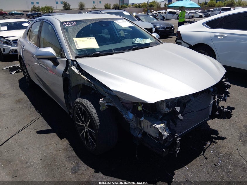 2021 Toyota Camry VIN 4T1T11AK1MU524624 IAAI salvage auction — RIGHT FRONT, Salvage Certificate (California), sold $6,900 on 2026-07-22 (photo 6)