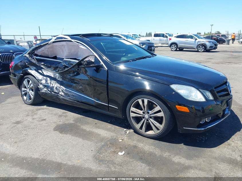 2011 Mercedes-benz E-klasse VIN WDDKJ5GB7BF077044 IAAI salvage auction — RIGHT SIDE, Salvage (California), sold $925 on 2026-08-01 (photo 1)