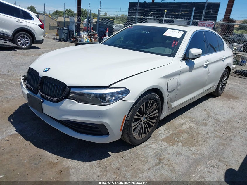 2018 BMW 5er VIN WBAJA9C57JB033514 IAAI salvage auction — FRONT END, Salvage Title, sold $3,550 on 2026-07-18 (photo 2)