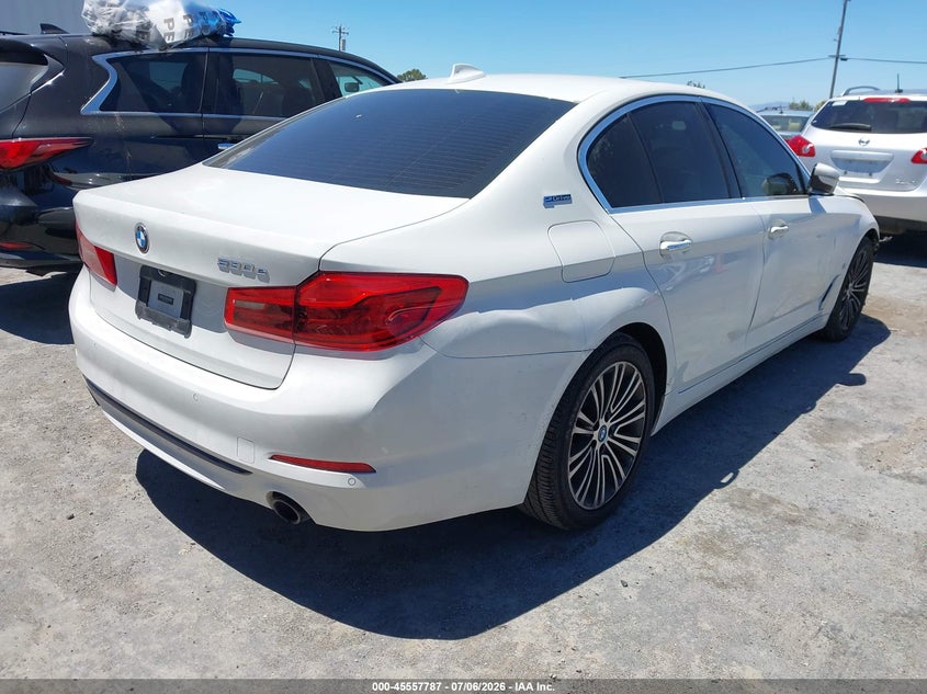 2018 BMW 5er VIN WBAJA9C57JB033514 IAAI salvage auction — FRONT END, Salvage Title, sold $3,550 on 2026-07-18 (photo 4)