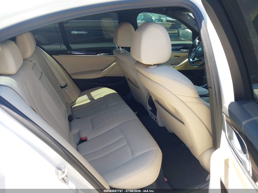 2018 BMW 5er VIN WBAJA9C57JB033514 IAAI salvage auction — FRONT END, Salvage Title, sold $3,550 on 2026-07-18 (photo 8)