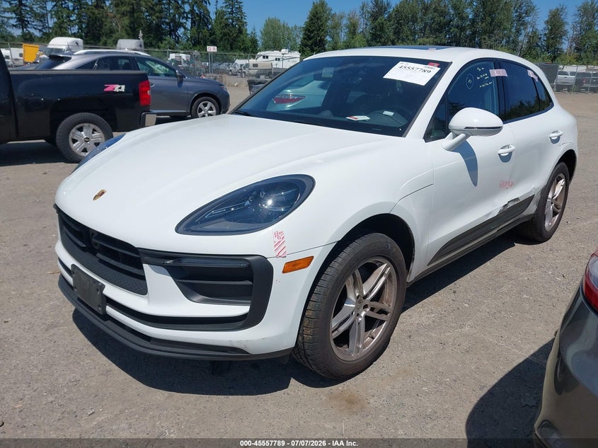 2024 Porsche Macan VIN WP1AA2A51RLB16387 IAAI salvage auction — LEFT & RIGHT, Enterprise Vehicles Clear Only (Washington), sold $8,600 on 2026-07-08 (photo 2)
