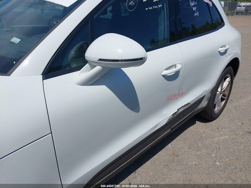 2024 Porsche Macan VIN WP1AA2A51RLB16387 IAAI salvage auction — LEFT & RIGHT, Enterprise Vehicles Clear Only (Washington), sold $8,600 on 2026-07-08 (photo 6)