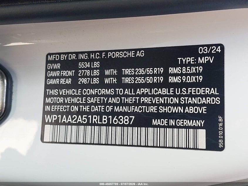 2024 Porsche Macan VIN WP1AA2A51RLB16387 IAAI salvage auction — LEFT & RIGHT, Enterprise Vehicles Clear Only (Washington), sold $8,600 on 2026-07-08 (photo 9)