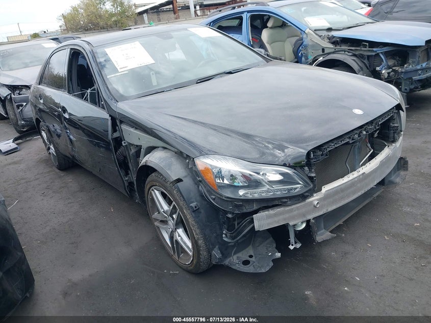 2016 Mercedes-benz E-klasse VIN WDDHF5KBXGB289194 IAAI salvage auction — RIGHT FRONT, Salvage Certificate (California), sold $2,500 on 2026-07-22 (photo 1)