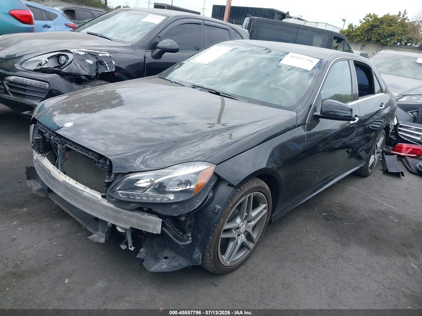 2016 Mercedes-benz E-klasse VIN WDDHF5KBXGB289194 IAAI salvage auction — RIGHT FRONT, Salvage Certificate (California), sold $2,500 on 2026-07-22 (photo 2)