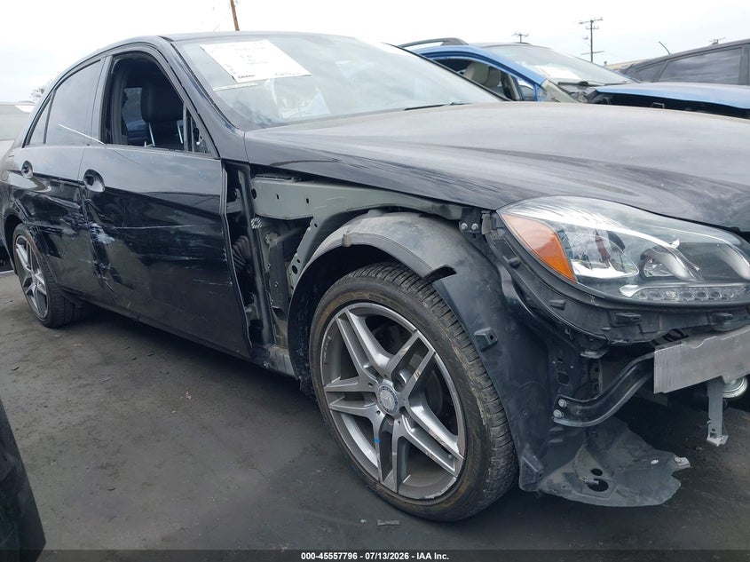 2016 Mercedes-benz E-klasse VIN WDDHF5KBXGB289194 IAAI salvage auction — RIGHT FRONT, Salvage Certificate (California), sold $2,500 on 2026-07-22 (photo 6)