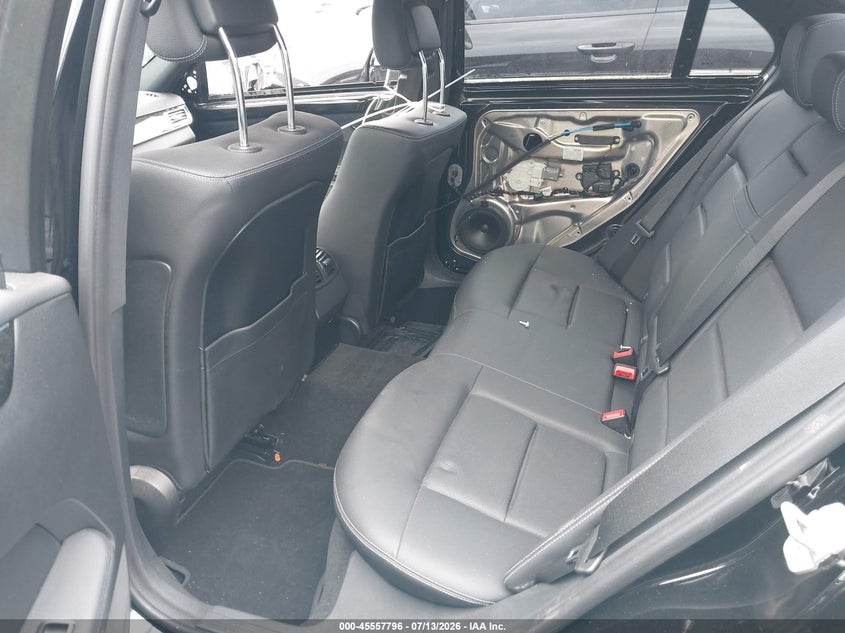 2016 Mercedes-benz E-klasse VIN WDDHF5KBXGB289194 IAAI salvage auction — RIGHT FRONT, Salvage Certificate (California), sold $2,500 on 2026-07-22 (photo 8)
