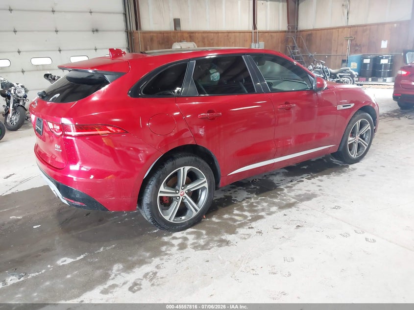2019 Jaguar F-pace VIN SADCM2FVXKA392776 IAAI salvage auction — NORMAL WEAR, Clear (New York), sold $4,000 on 2026-07-22 (photo 4)