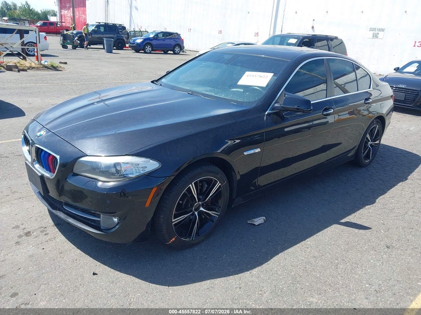 2013 BMW 5er VIN WBAFU9C53DDY70587 IAAI salvage auction — NORMAL WEAR, Clear-Dealer Only (Washington), sold $1,400 on 2026-07-16 (photo 2)