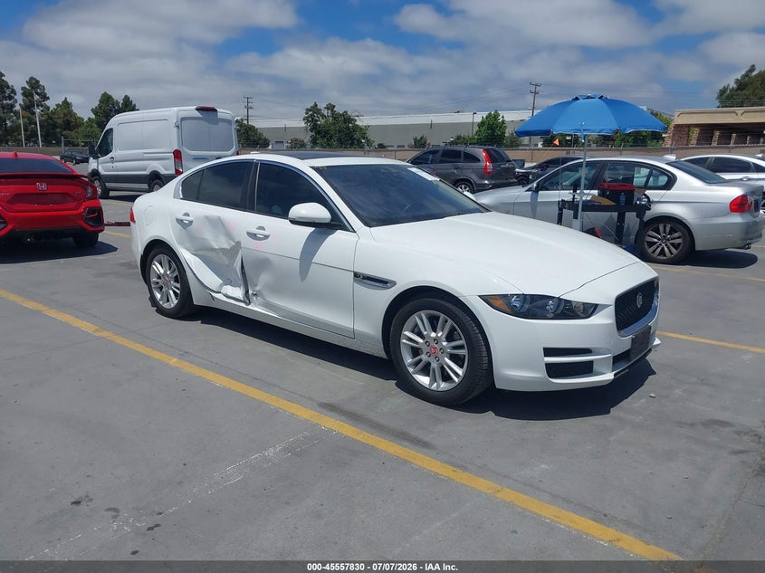 2017 Jaguar Xe VIN SAJAD4BG1HA965953 IAAI salvage auction — SIDE, Salvage Title, sold $525 on 2026-07-29 (photo 1)