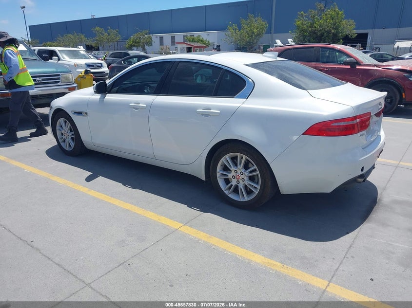 2017 Jaguar Xe VIN SAJAD4BG1HA965953 IAAI salvage auction — SIDE, Salvage Title, sold $525 on 2026-07-29 (photo 3)
