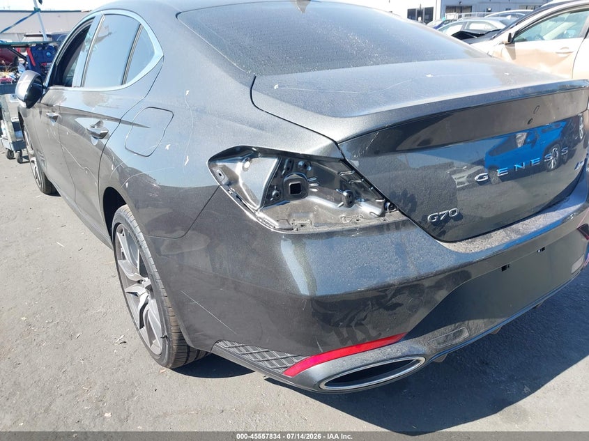 2026 Genesis G70 VIN KMTG64SC4TU170470 IAAI salvage auction — SIDE, Salvage Title, sold $16,225 on 2026-08-19 (photo 6)