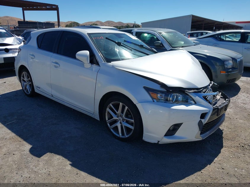 2014 Lexus Ct VIN JTHKD5BH4E2208468 IAAI salvage auction — FRONT END, Salvage Title, sold $2,350 on 2026-07-30 (photo 1)