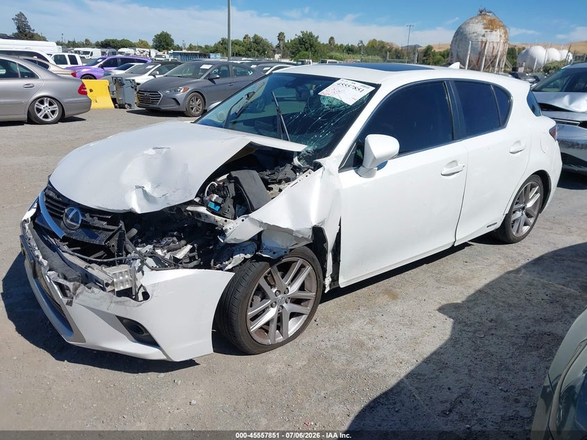 2014 Lexus Ct VIN JTHKD5BH4E2208468 IAAI salvage auction — FRONT END, Salvage Title, sold $2,350 on 2026-07-30 (photo 2)