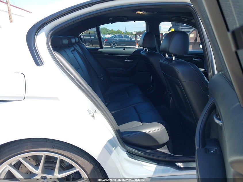 2011 BMW M3 VIN WBSPM9C54BE202935 IAAI salvage auction — RIGHT REAR, Salvage (Oregon), sold $17,300 on 2026-08-27 (photo 8)