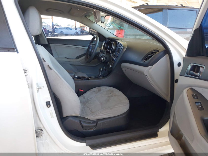 2015 Kia Optima VIN KNAGM4A78F5616849 IAAI salvage auction — NORMAL WEAR, Clear (Arizona), sold $125 on 2026-07-21 (photo 5)