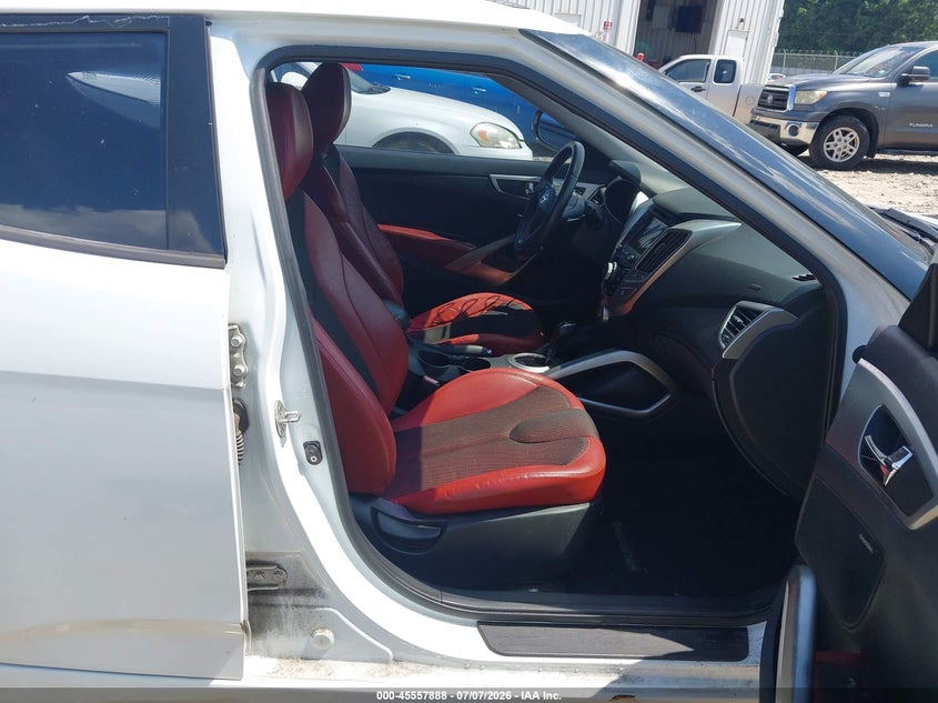 2012 Hyundai Veloster VIN KMHTC6AD4CU026201 IAAI salvage auction — NORMAL WEAR, Repossession Paperwork (Georgia), sold $50 on 2026-07-30 (photo 5)