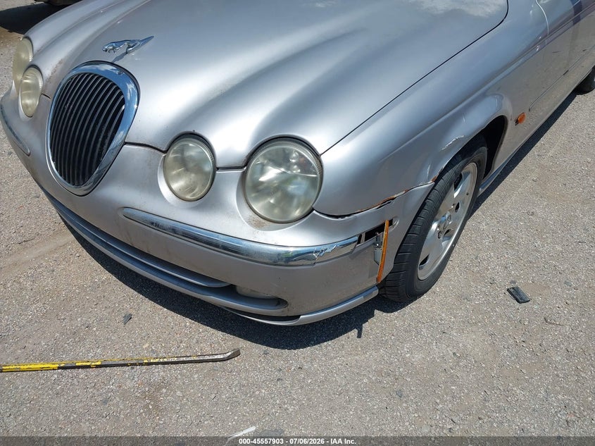 2000 Jaguar S type VIN SAJDA01C4YFL61880 IAAI salvage auction — NORMAL WEAR, Clear (Kansas), sold $500 on 2026-07-15 (photo 6)