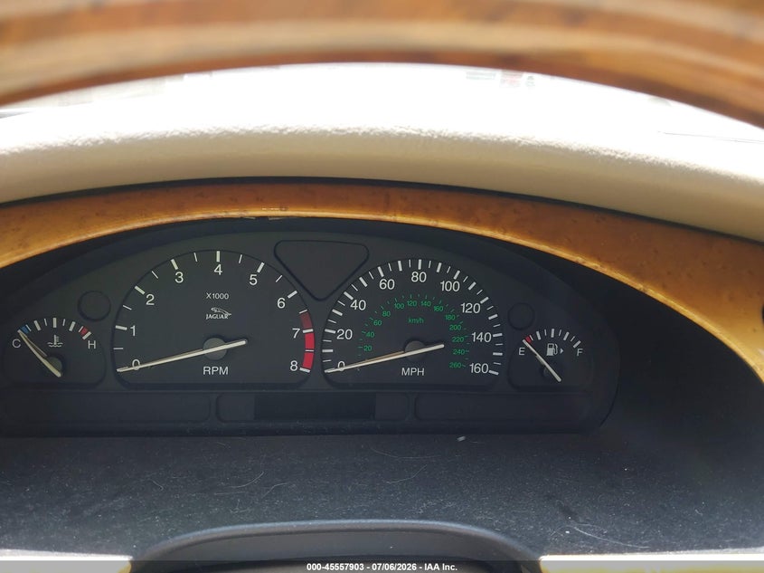 2000 Jaguar S type VIN SAJDA01C4YFL61880 IAAI salvage auction — NORMAL WEAR, Clear (Kansas), sold $500 on 2026-07-15 (photo 7)