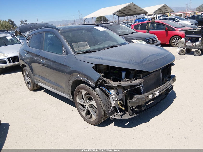 2017 Hyundai Tucson VIN KM8J33A27HU563608 IAAI salvage auction — FRONT & REAR, Salvage (California), sold $2,475 on 2026-08-02 (photo 1)