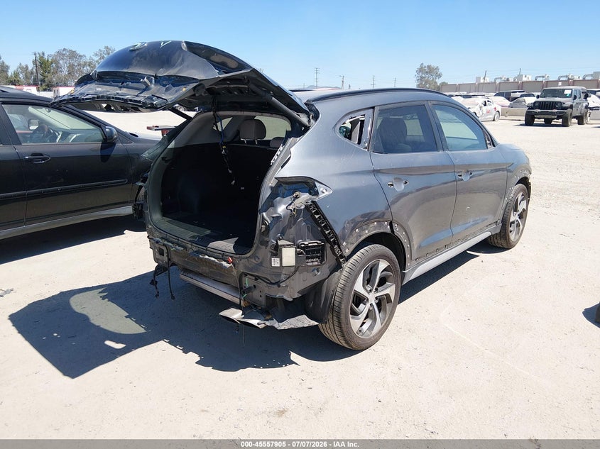 2017 Hyundai Tucson VIN KM8J33A27HU563608 IAAI salvage auction — FRONT & REAR, Salvage (California), sold $2,475 on 2026-08-02 (photo 4)