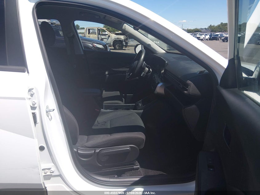 2024 Hyundai Kona VIN KM8HCCAB6RU041925 IAAI salvage auction — LEFT SIDE, Salvage Title, sold $9,400 on 2026-09-03 (photo 5)