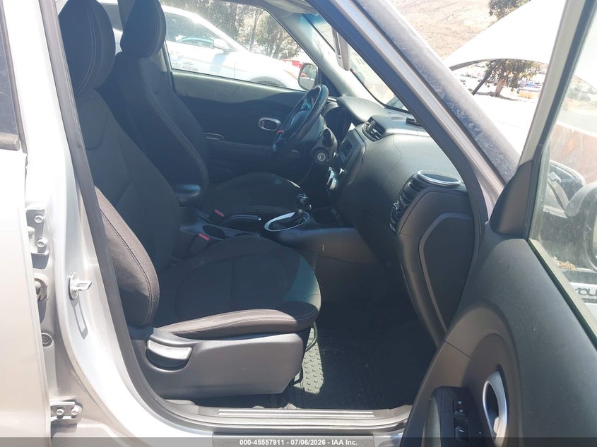 2016 Kia Soul VIN KNDJN2A28G7822936 IAAI salvage auction — NORMAL WEAR, Salvage Title - Dealer (California), sold $975 on 2026-07-28 (photo 5)