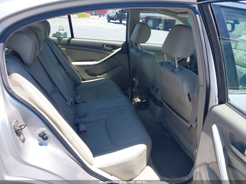 2003 Infiniti G35 VIN JNKCV51E83M308082 IAAI salvage auction — NORMAL WEAR, Clear (Nevada), sold $825 on 2026-07-08 (photo 8)