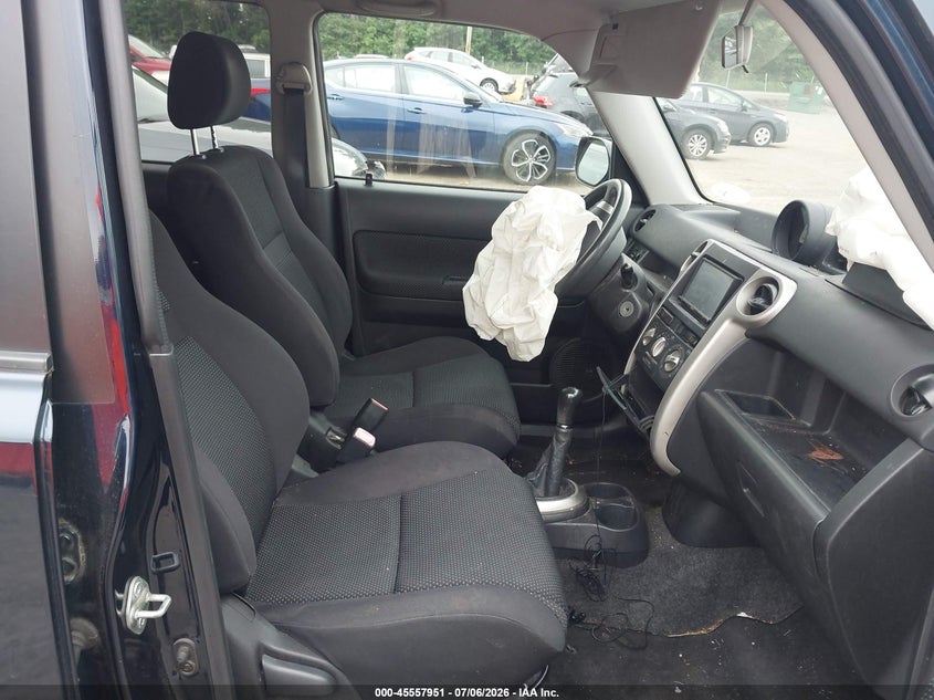 2005 Scion Xb VIN JTLKT334450182426 IAAI salvage auction — NORMAL WEAR, Clear (Maryland), sold $300 on 2026-07-29 (photo 5)