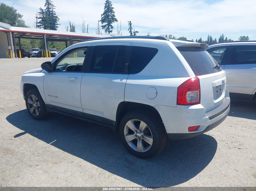 2011 Jeep Compass VIN 1J4NT1FA4BD243187 IAAI salvage auction — NORMAL WEAR, Clear (Washington), sold $825 on 2026-08-01 (photo 3)