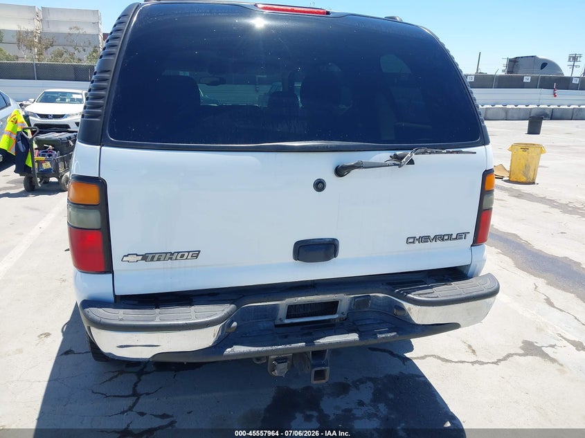 2004 Chevrolet Tahoe VIN 1GNEC13T34J148689 IAAI salvage auction — REAR END, Salvage (California), sold $975 on 2026-08-01 (photo 6)