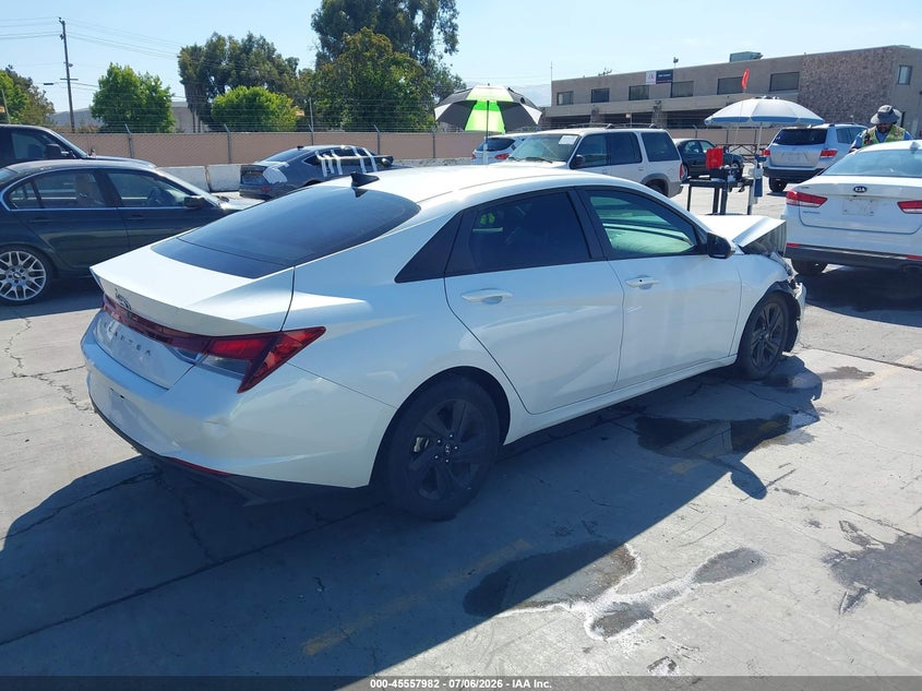 2021 Hyundai Elantra VIN 5NPLS4AG8MH002842 IAAI salvage auction — NORMAL WEAR, Salvage (California), sold $3,250 on 2026-07-20 (photo 4)