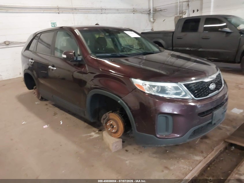 2015 Kia Sorento VIN 5XYKT3A67FG621839 IAAI salvage auction — NORMAL WEAR, Clear (Minnesota), sold $925 on 2026-07-15 (photo 1)