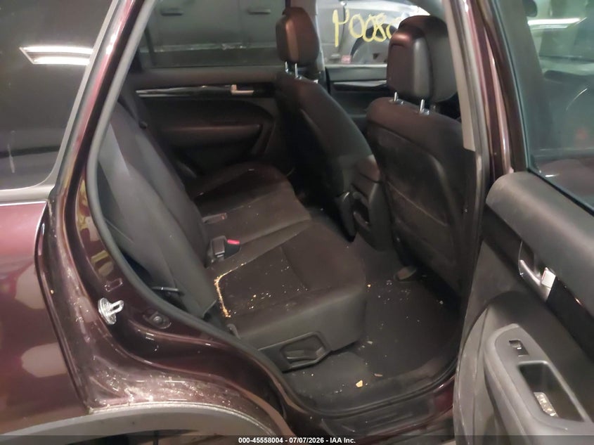 2015 Kia Sorento VIN 5XYKT3A67FG621839 IAAI salvage auction — NORMAL WEAR, Clear (Minnesota), sold $925 on 2026-07-15 (photo 8)