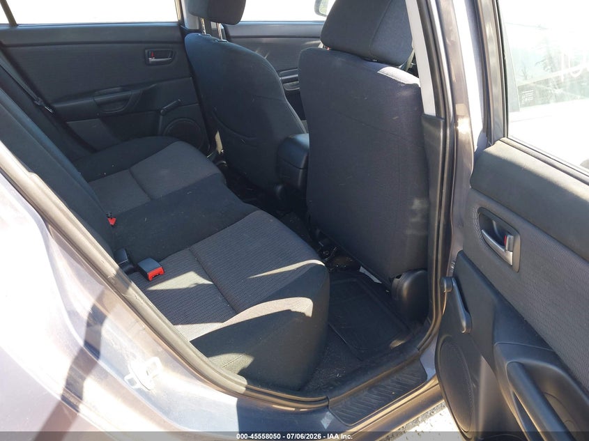 2007 Mazda 3 VIN JM1BK12F271726408 IAAI salvage auction — FRONT END, Clear-Dealer Only (Oregon), sold $350 on 2026-07-29 (photo 8)