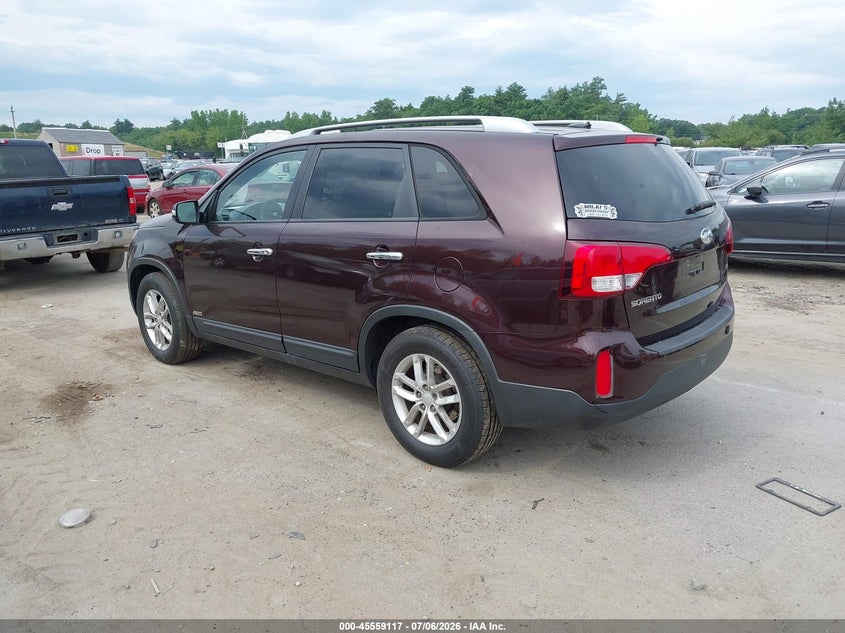 2015 Kia Sorento VIN 5XYKTCA6XFG604629 IAAI salvage auction — NORMAL WEAR, Original (New Hampshire), sold $1,150 on 2026-07-29 (photo 3)