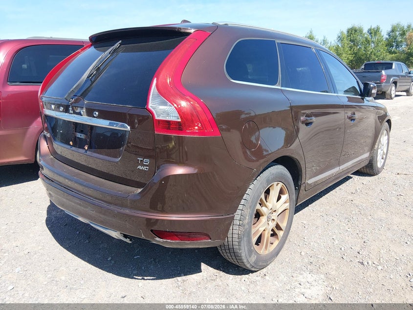 2015 Volvo Xc60 VIN YV4612RK7F2739447 IAAI salvage auction — NORMAL WEAR, Clear (New York), sold $600 on 2026-07-19 (photo 4)