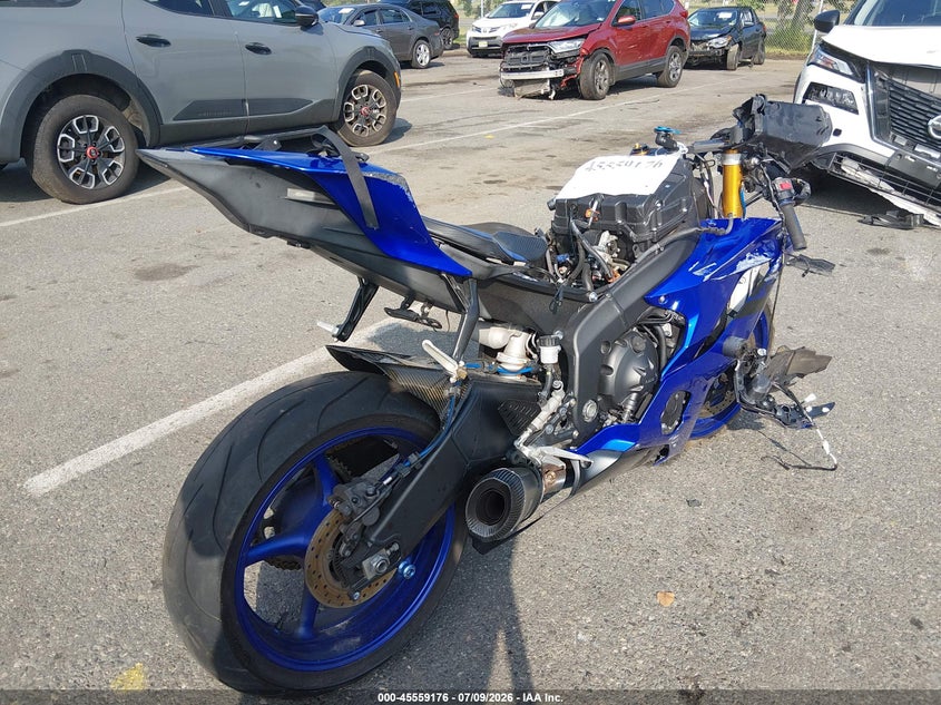 2018 Yamaha Yzf VIN JYARJ28E4JA002759 IAAI salvage auction — FRONT END, Salvage Title, sold $2,150 on 2026-09-02 (photo 4)