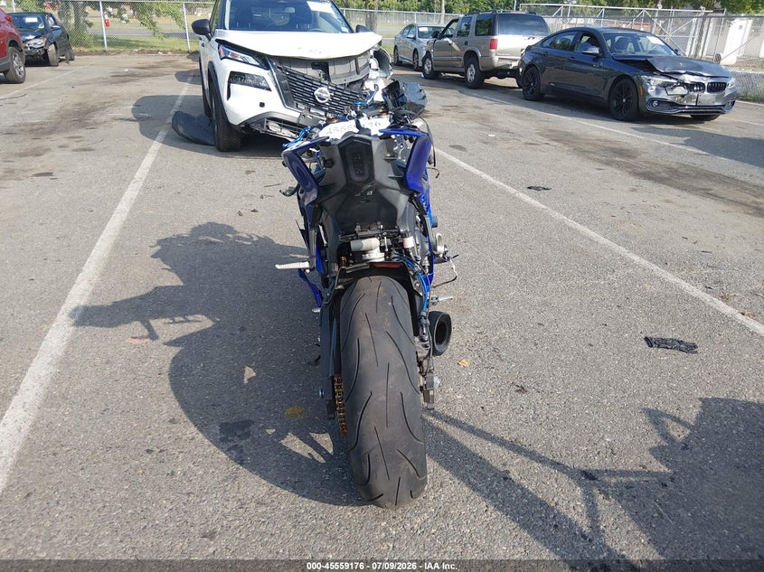 2018 Yamaha Yzf VIN JYARJ28E4JA002759 IAAI salvage auction — FRONT END, Salvage Title, sold $2,150 on 2026-09-02 (photo 6)