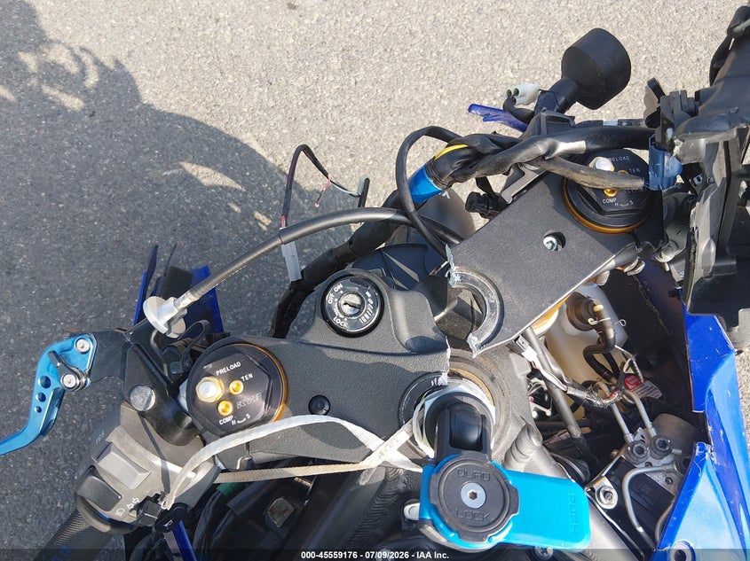 2018 Yamaha Yzf VIN JYARJ28E4JA002759 IAAI salvage auction — FRONT END, Salvage Title, sold $2,150 on 2026-09-02 (photo 7)